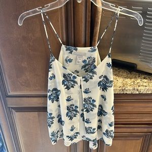 H&M tank top size 4